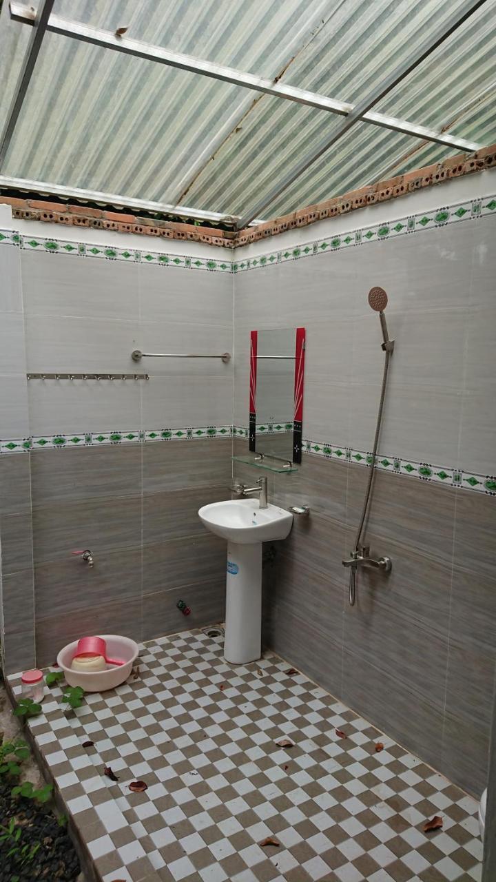 Vuonthuguesthousegarden Kon Tum Exterior foto