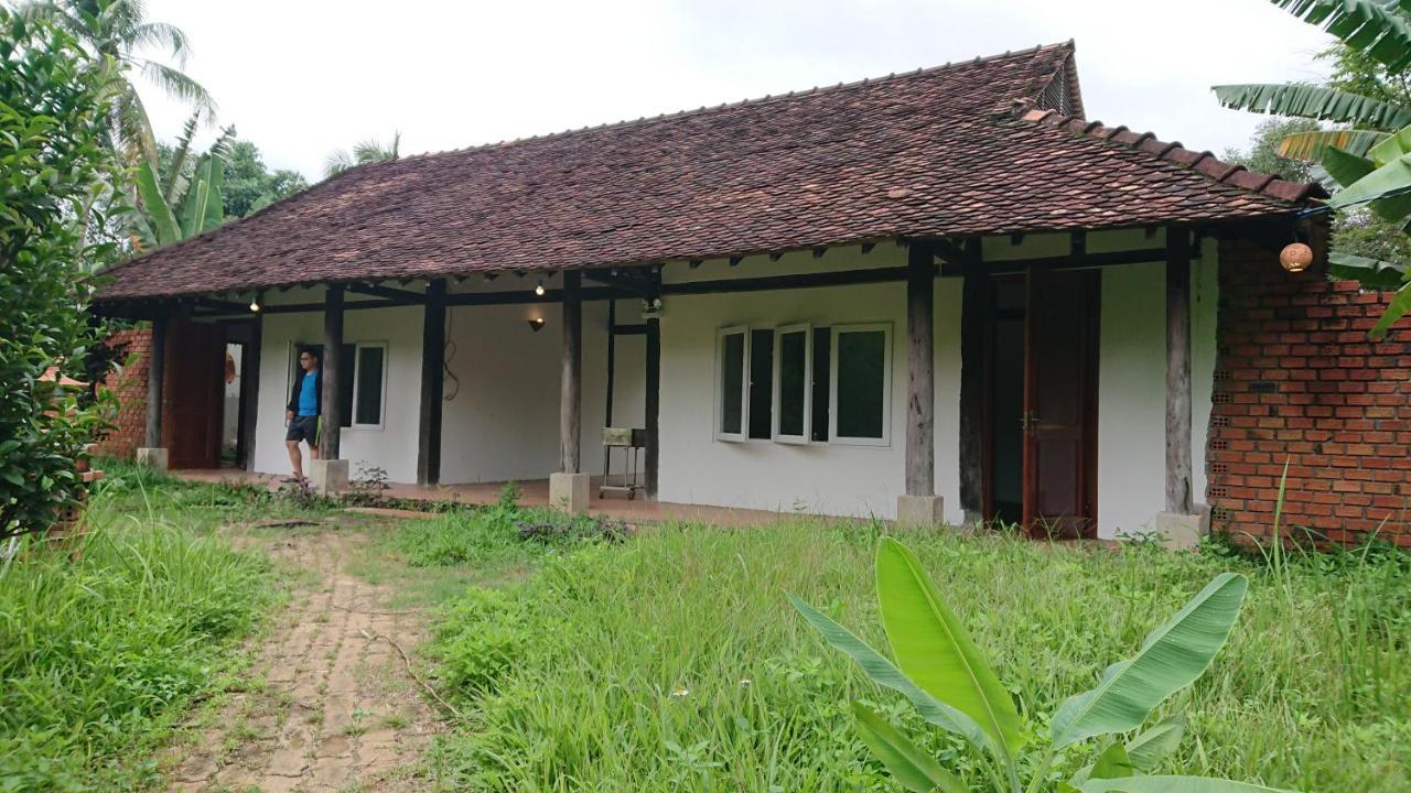 Vuonthuguesthousegarden Kon Tum Exterior foto